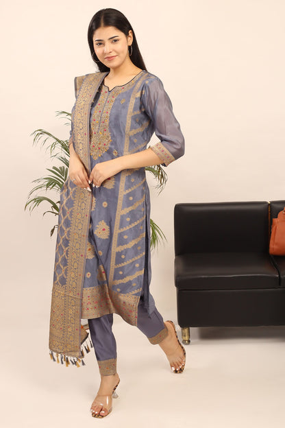 Tyohar Glamour (Steel Grey): 46-Inch Pure Organza Jacquard Kurta, Viscose Pants, and Stylish Dupatta