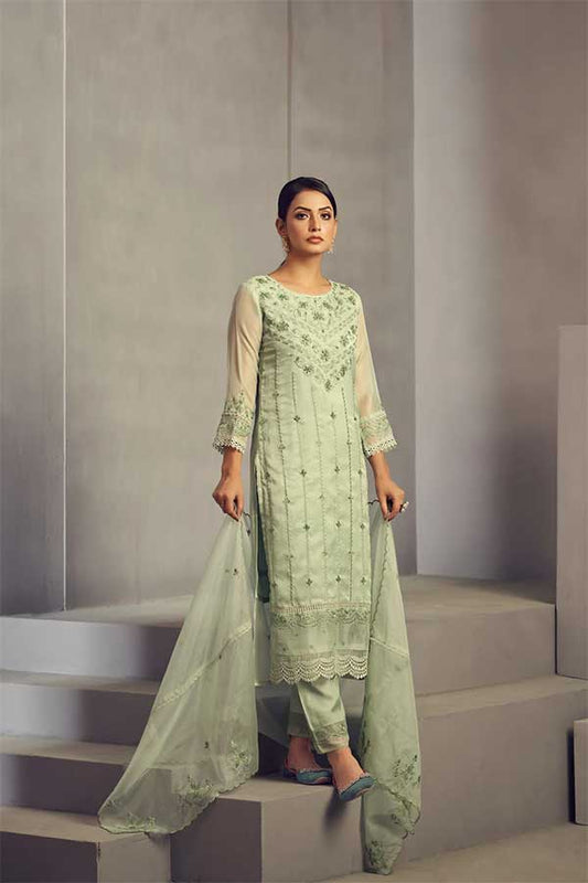 Lacework Splendor: Embroidered Organza Kurta with Scalloped Sleeves