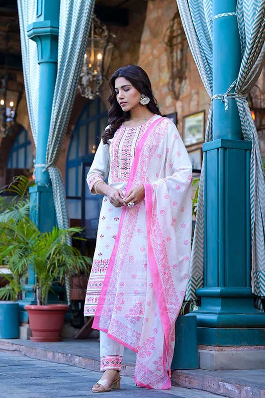 Effortlessly Stylish: Flex Cotton Kurta Set with Intricate Gota Work