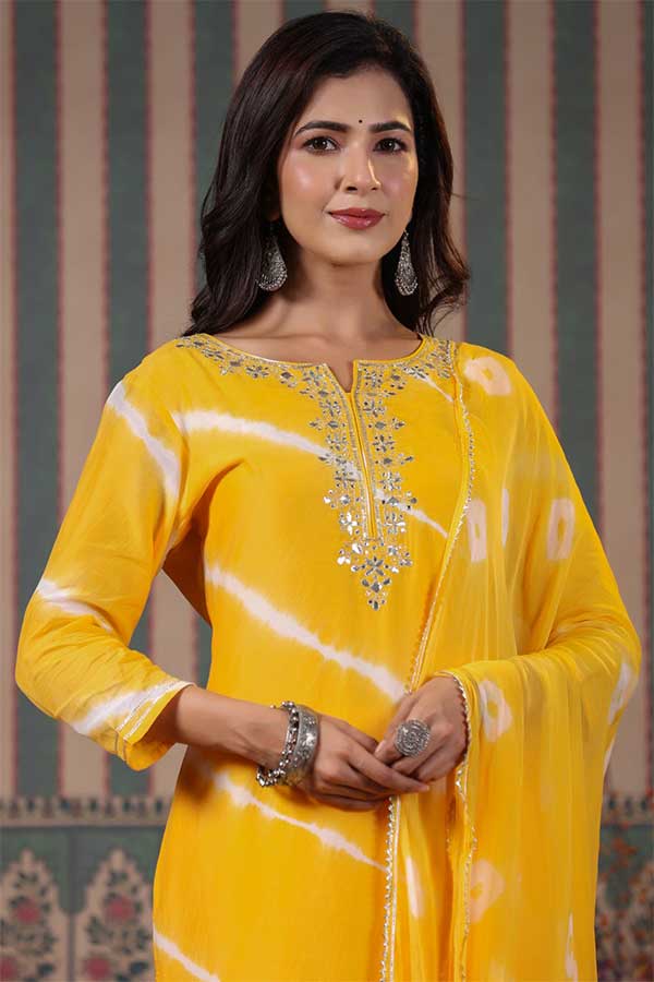 LEHARIYA BLISS: FESTIVE MUSLIN KURTA SET WITH GOTA EMBROIDERY (Yellow colour )