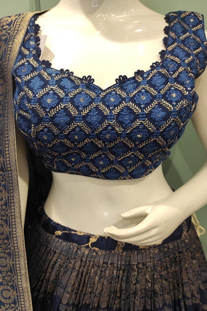 Pure Bliss Ensemble(Royal blue): Padded Choli with Thread and Zari Embroidery, Banarsi Zari Lehnga