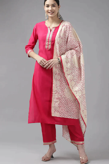 COLOUR POP WITH FESTIVE COMBINATION OF SILK WITH BANDHINI